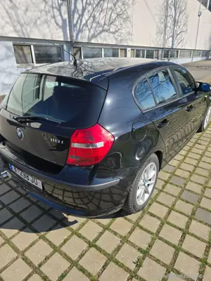 Auto BMW 116 Benzin  Bild 5