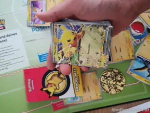 Pokemon Kampfakademie 2024 - 180x Pokemon Karten Bild 5