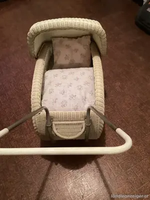 Retro Puppenwagen vor 1950