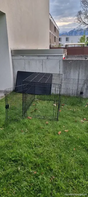 Zusammenklappbarer Hundekäfig
