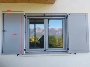 Fensterläden alu gesamt 9 Paar (=18 Stück)
