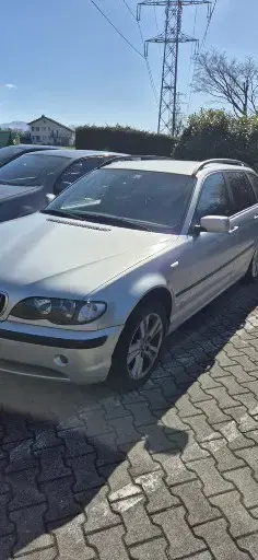 BMW 318d E46 Touring Bild 2