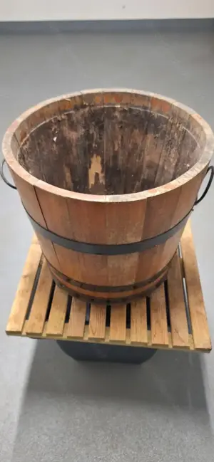 Pflanzkübel Holz Bild 4