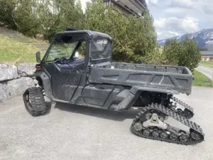 Can Am HD 10 Traxter  Bild 6
