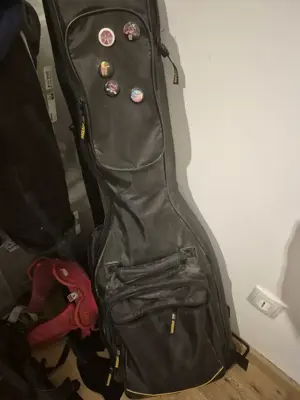 E Gitarre Ibanez RGR321EX + Marshall Verstärker MG 10 CD + Gitarrensack Bild 3
