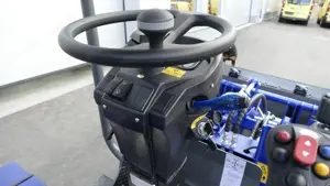 N-ECO 604 neues Modell Elektrohoflader Hoflader Radlader Bild 6