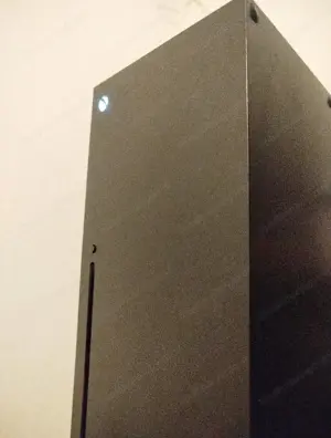 Xbox Series X Neu  Bild 4