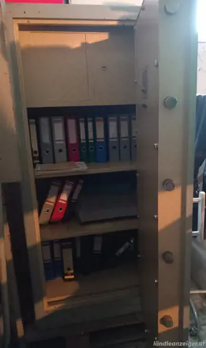 großer Tresor Safe
