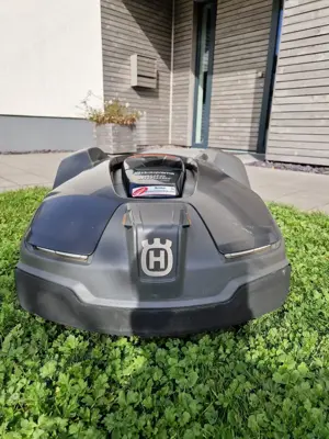  Rasenmähroboter Husqvarna Automower 430x Roboter mit Ladestation Bild 6