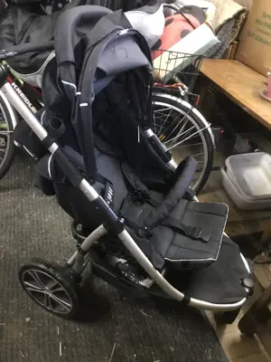 Kinderwagen von Gesswein mit Bremse zum Feststellen TOP in Ordnung Bild 6