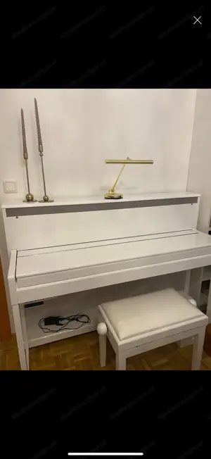E-Piano weiß Hochglanz