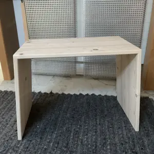 Hocker, Massivholz Bild 4