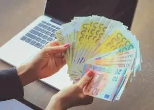 Kredite für Privatpersonen und Unternehmen