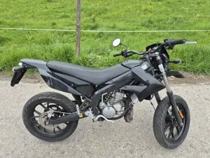 Moped Gilera SMT 50  Bild 2