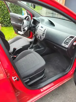Hyundai i20 neu vorgeführt Bild 3