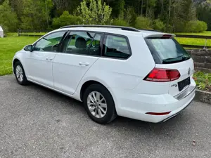 VW Golf 1.6 Tdi Comfortline Bild 2