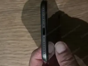 iPhone 8 64 GB spacegrau  Bild 3