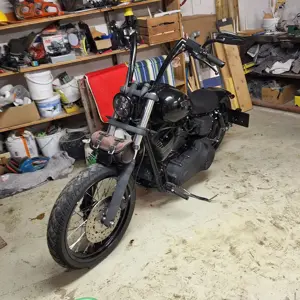 Harley FXDB Street Bob Bild 2
