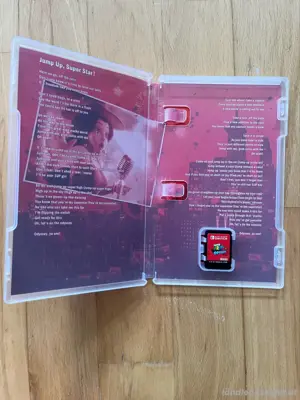 Nintendo Switch Super Mario Odyssey Bild 2