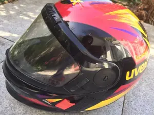 Motorradhelm