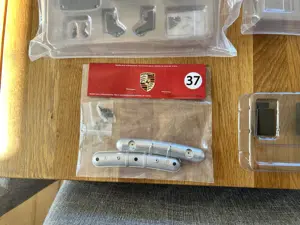 Deagostini Altaya Porsche 911 Carrera RS 2.7 Ersatzteile Bild 2