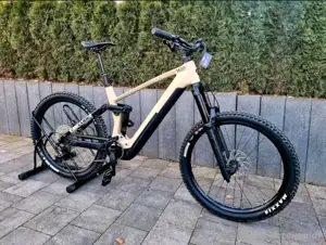 Gebrauchte E-Bike's im Tadellosen Zustand. Sofort Verfügbar und bereit für den Einsatz