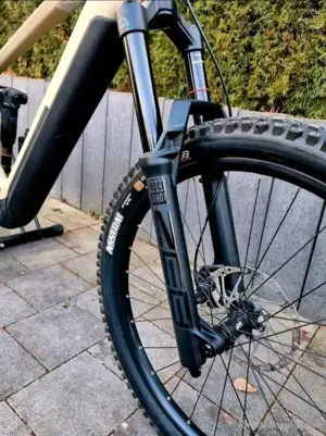 Gebrauchte E-Bike's im Tadellosen Zustand. Sofort Verfügbar und bereit für den Einsatz Bild 4