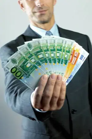Kreditangebot: Geldanlage zu ganz einfachen Konditionen