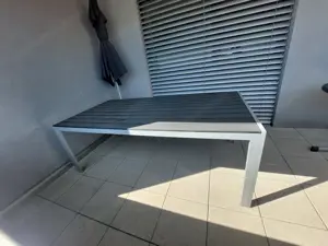 Tisch für Garten oder Terrasse  Bild 2