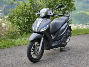 Piaggio Medley S 125 ccm Roller   Scooter,  ABS Bild 2