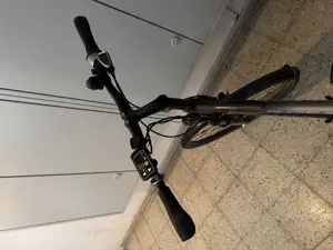Verkaufe hier ein E Bike Bild 3