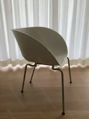 VITRA Tom Vac Stuhl Bild 2