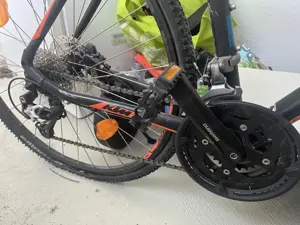 KTM Mountainbike gebraucht - leere Reifen