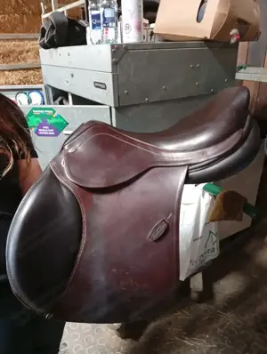 Springsattel 17 Zoll