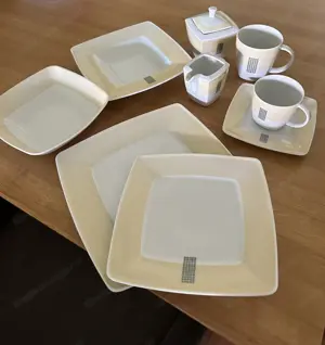 Geschirr gebraucht 