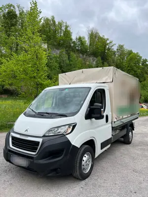 Peugeot Boxer Pritsche Plane Bild 2