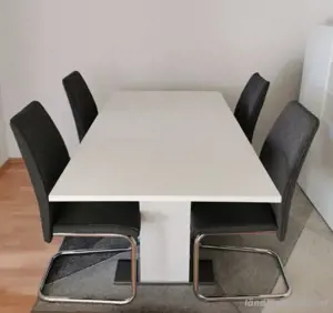 Esstisch auziehbar