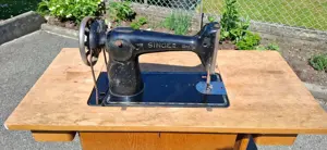 SINGER Nähmaschine (Deko)