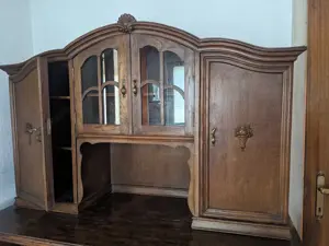 alte sehr gut erhaltene Küchenkredenz