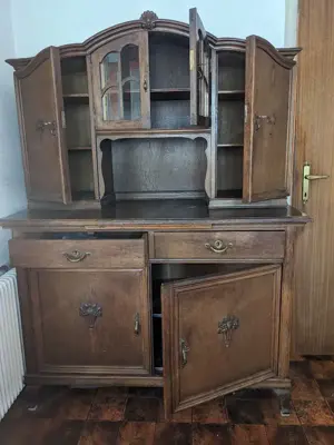alte sehr gut erhaltene Küchenkredenz Bild 3
