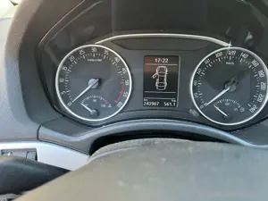 Skoda Oktavia 1,6 Tdi Bild 3