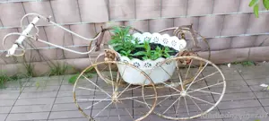altes kinderwagen gestell