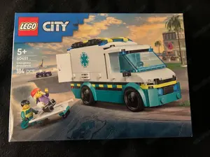 Lego Ambulance 60451