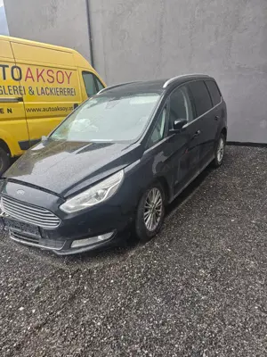 Beschädigtes Ford Galaxy 2016 Kombi 209PS Bild 5