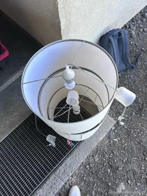 Drei Weiße Lampen Bild 2