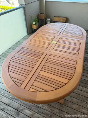 Gartentisch aus Holz - TOP Zustand WIE NEU Bild 3