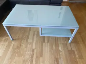 Couchtisch Glas weiss beschichtet