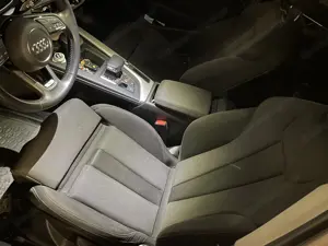 Audi a4 2.0 crtd Quattro  Bild 8