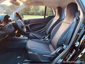 Smart fortwo EQ Klein-  Kompaktwagen Bild 3