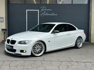 BMW 335 i E93 M-Sportpaket* Schalter* Performance* VOLL* Bild 2
